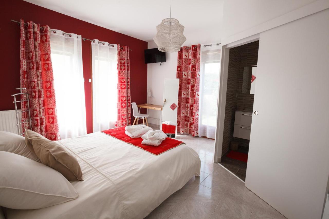 Les villas du triangle - chambres d'hôtes Nîmes Extérieur photo